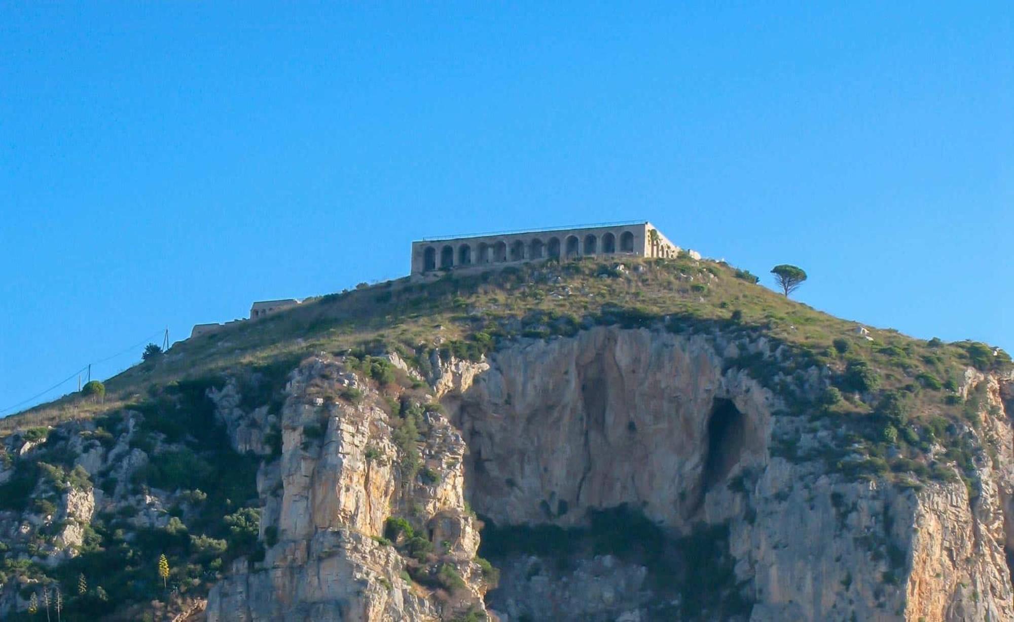 Casa Vitelli - Centro Storico A Due Passi Da Tutto Lägenhet Terracina Exteriör bild