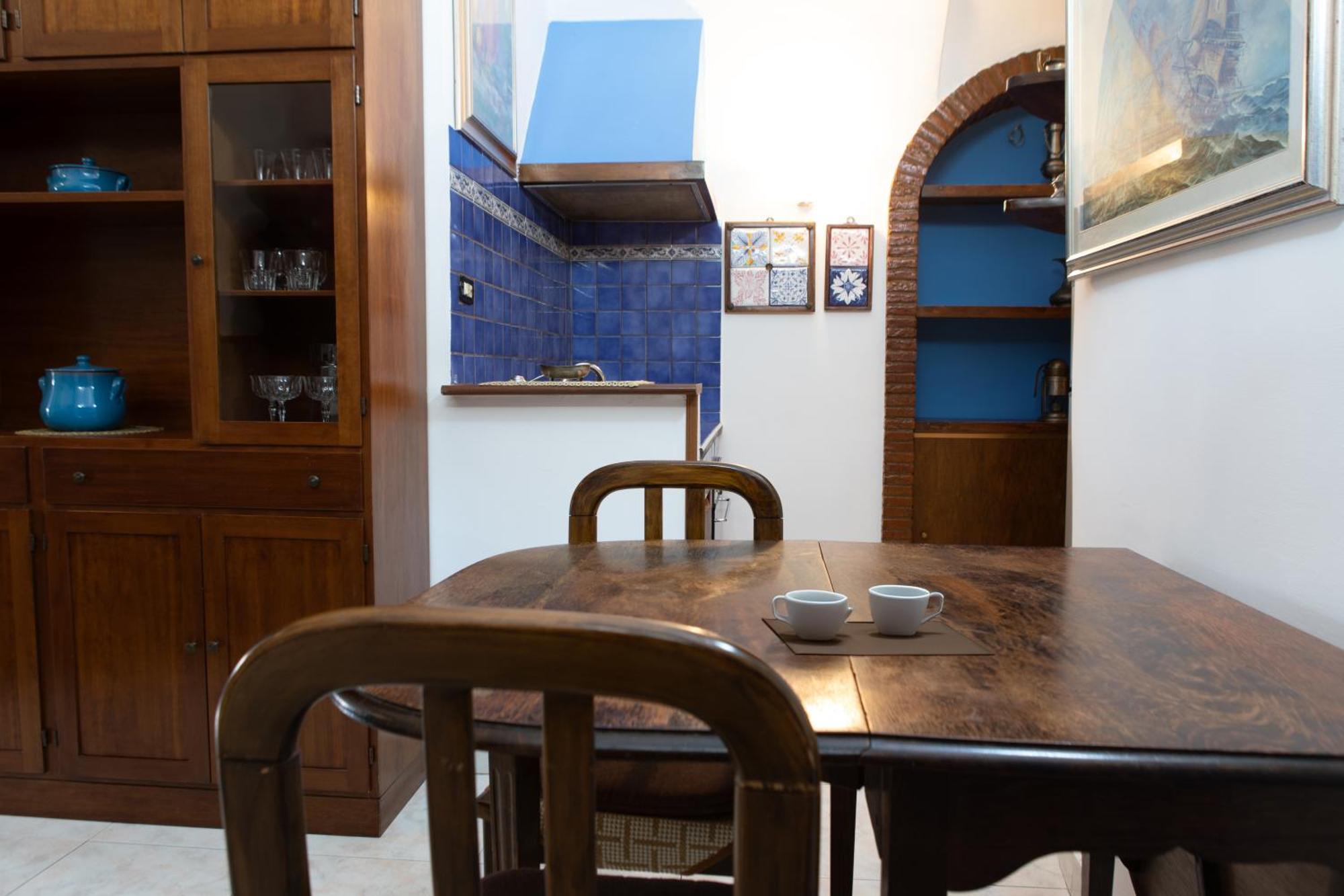 Casa Vitelli - Centro Storico A Due Passi Da Tutto Lägenhet Terracina Exteriör bild